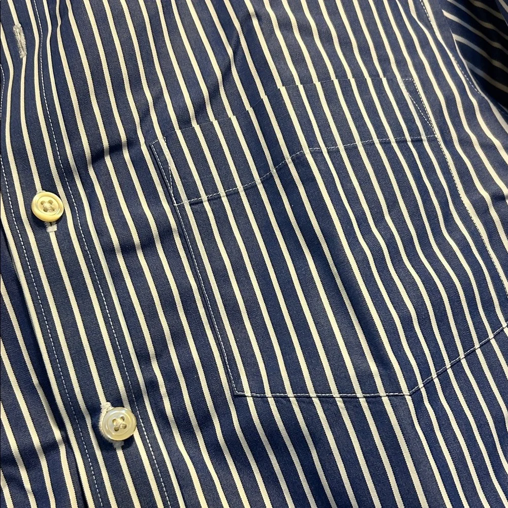 Thompson Shirtings for J. Crew Navy/White Striped Men’s Dress Shirt: Size Small